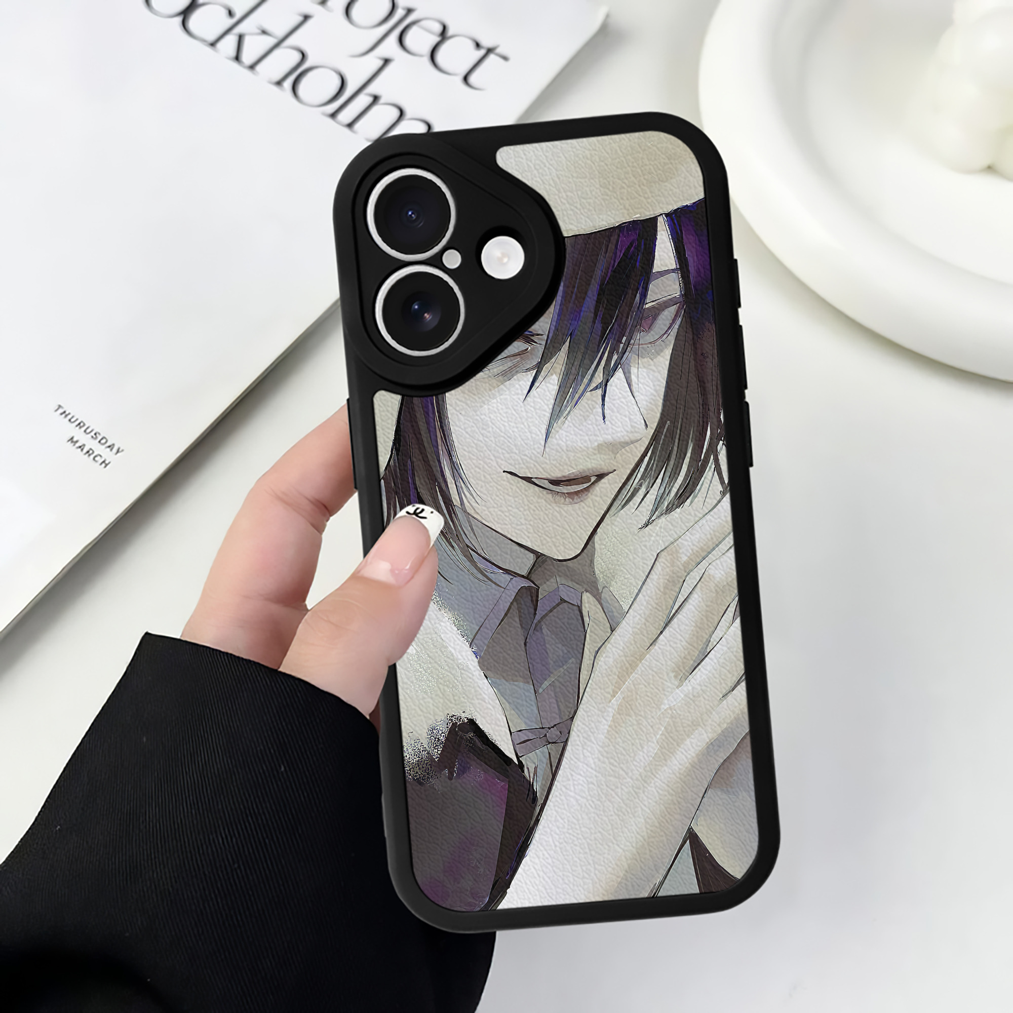 （画像用） 文豪ストレイドッグス Bungo Stray Dogs 【iPhone 16シリーズ対応】シリコンスマホケース（レザー調） 材質：シリコン